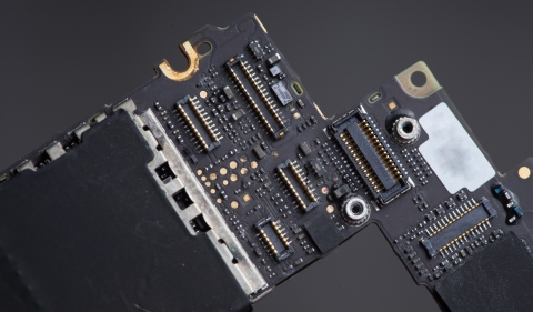 手機(jī)內(nèi)置配件