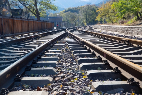 改性尼龍PA6和PA66在高速鐵路、機車工業(yè)中的應用