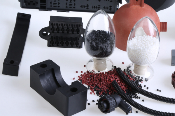 尼龍?zhí)祭w維是什么材料？碳纖維增強(qiáng)尼龍具備哪些性能特點(diǎn)？